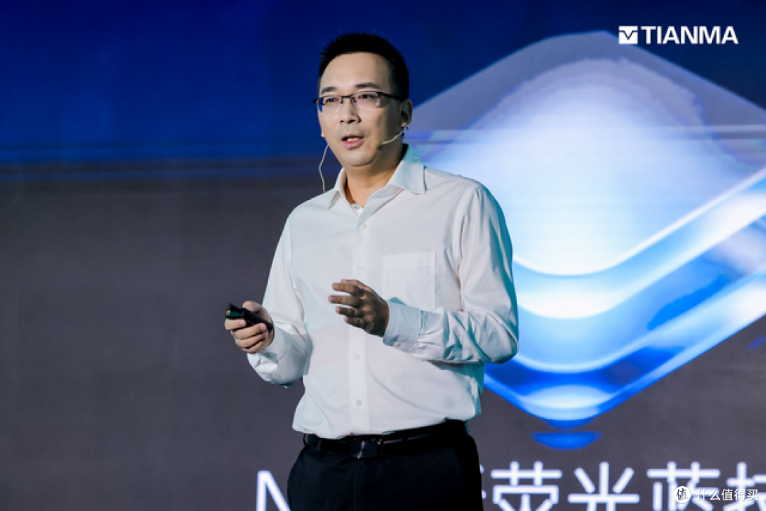 天马第二代天工屏发布,以原色好光定义下一代旗舰好屏新标杆