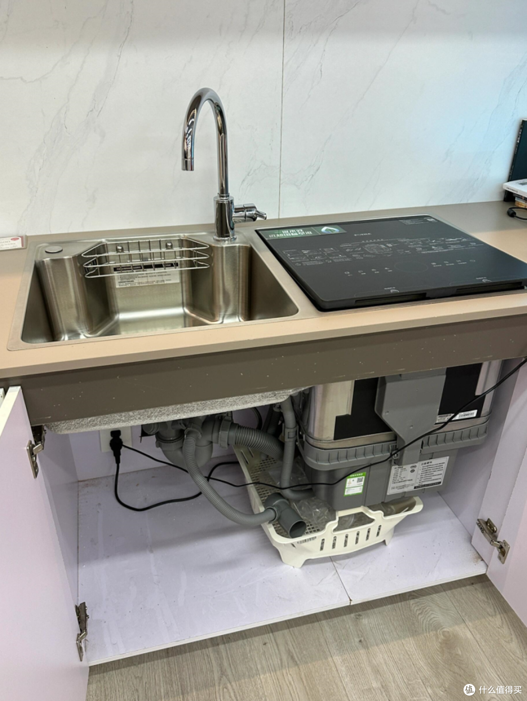 我把水槽洗碗机换成嵌入式洗碗机后，才发现差异这么大！