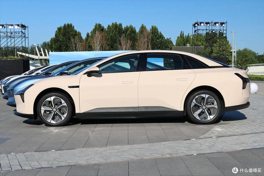 15万纯电轿车横评、MG07 深蓝L07 海豹06、2026年最值