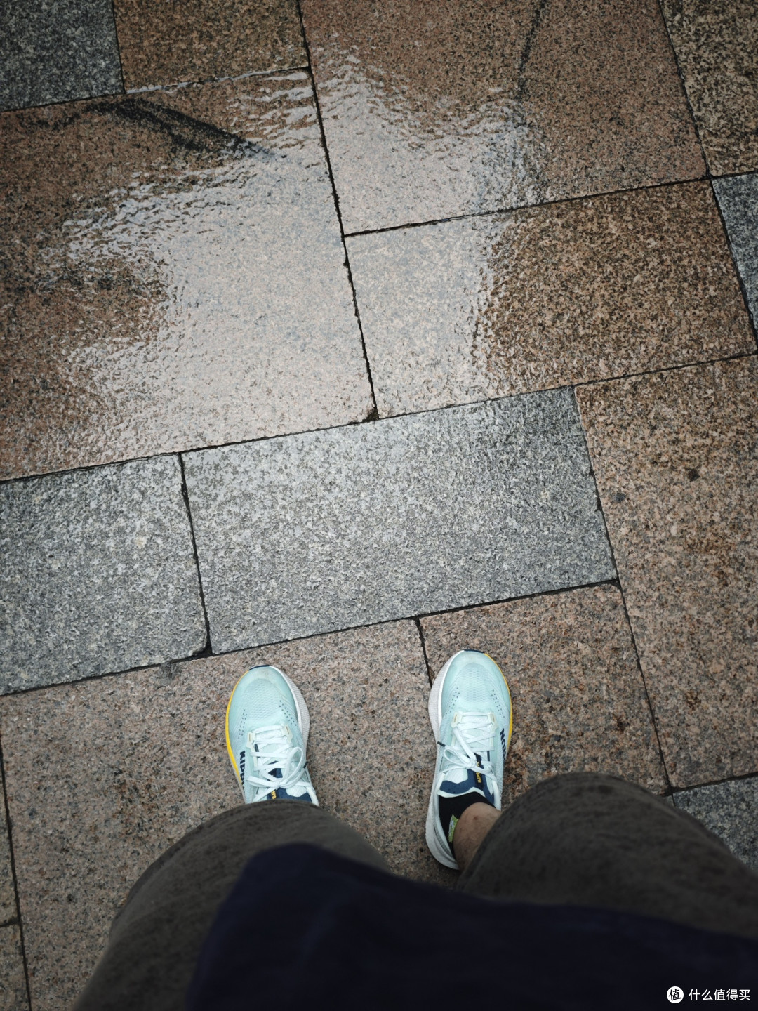 下雨了，已经跑完