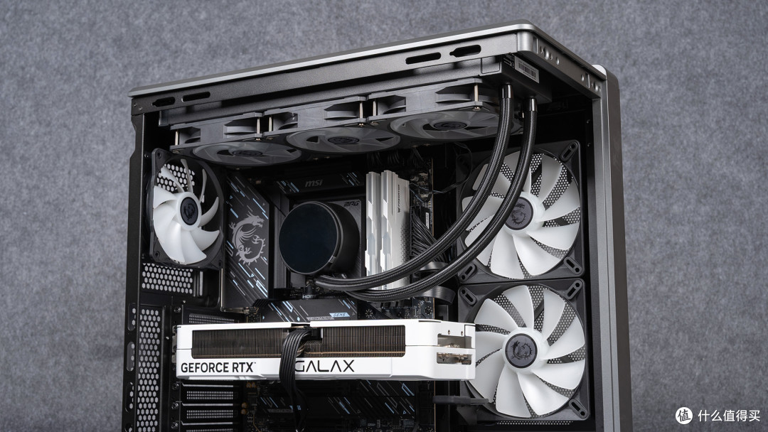 微星PRO MAX 1000P电源:双白金+日系电容+十年保,600块用料真狠