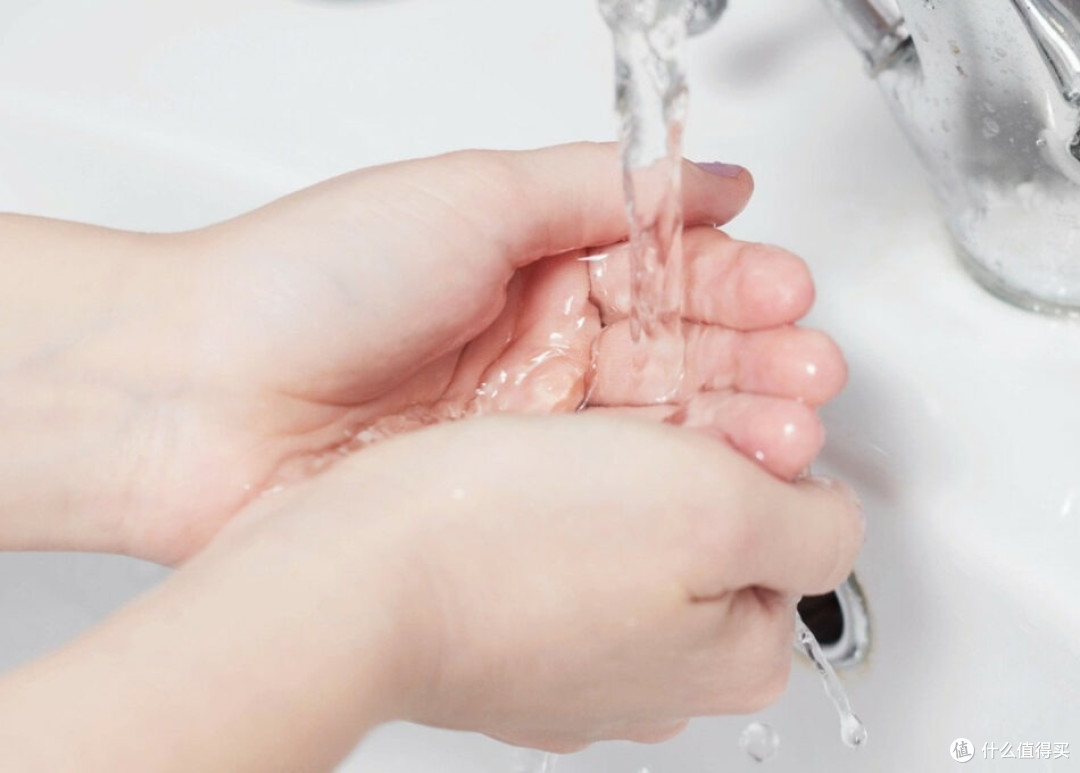 闭口反复的油痘肌新手,4支洗面奶从温和控油到清洁力一次理顺