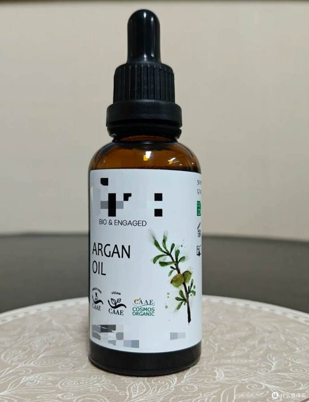 眼下泪沟用哪款眼油好?长期刷手机3款眼油改善泪沟显老问题