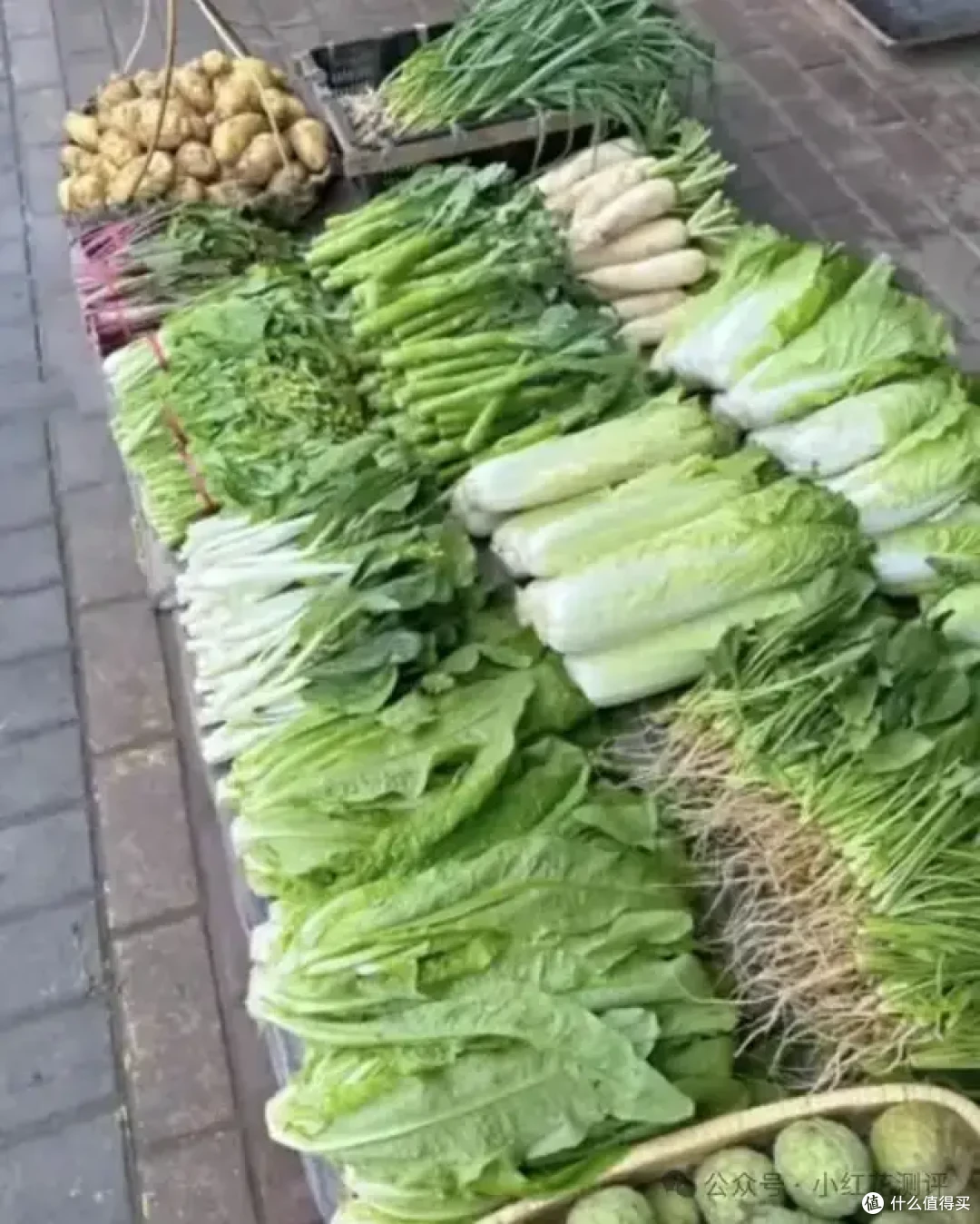 「甲醛白菜」上热搜,花爸两年前的视频却被「炸」了……