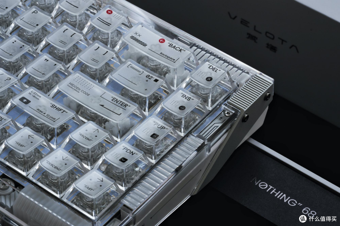 谁说磁轴只能拼参数?VELOTA NOTHING 68 半透外观兼具颜值与实力
