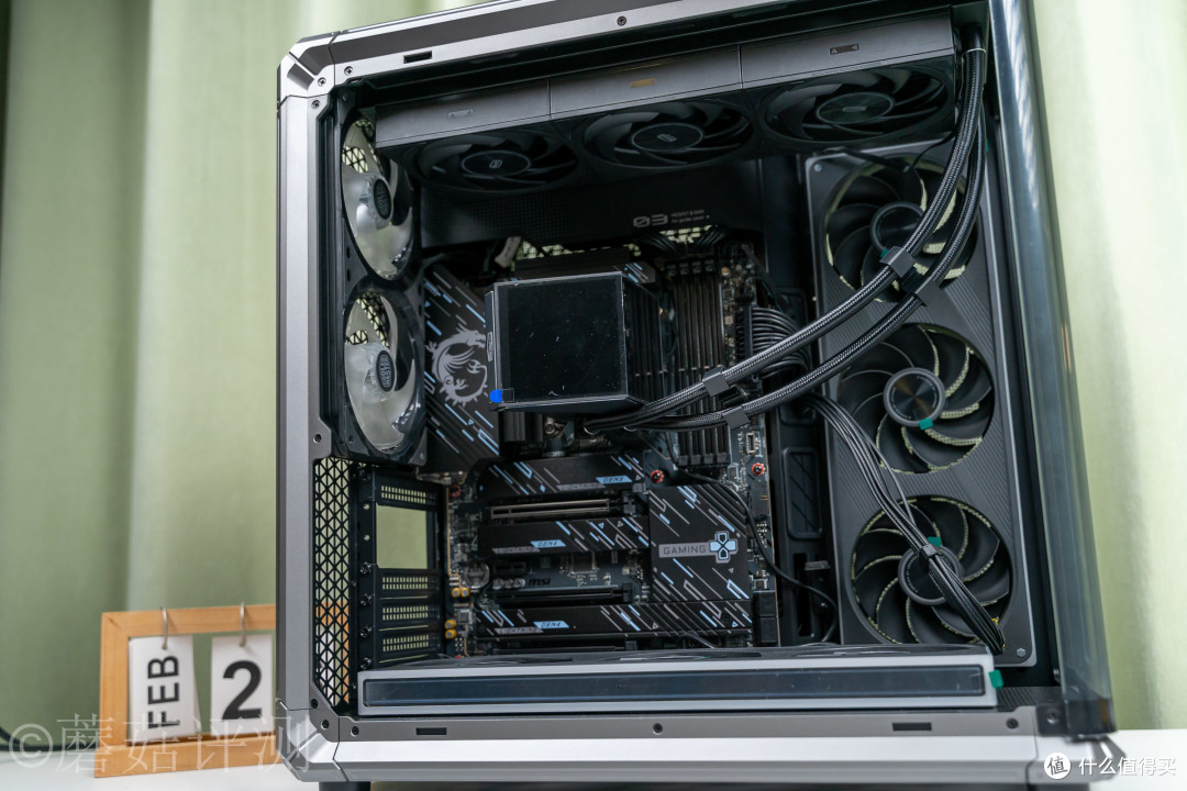 双屏新玩法,高颜值又能打!超频三双境 DX360Pro ARGB水冷 评测