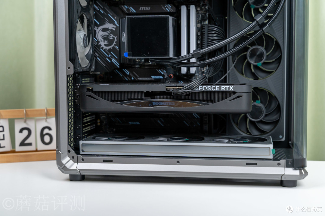 双屏新玩法,高颜值又能打!超频三双境 DX360Pro ARGB水冷 评测