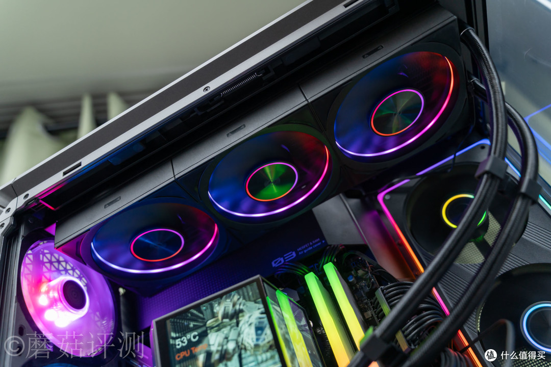 双屏新玩法,高颜值又能打!超频三双境 DX360Pro ARGB水冷 评测