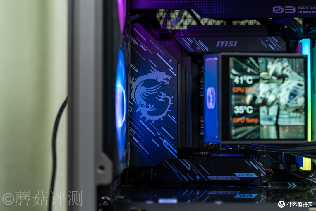 双屏新玩法,高颜值又能打!超频三双境 DX360Pro ARGB水冷 评测
