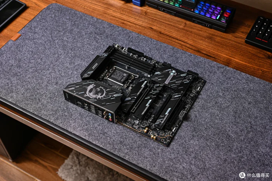 最务实的酷睿Ultra座驾——微星Z890 GAMING PLUS WIFI6E开箱简测