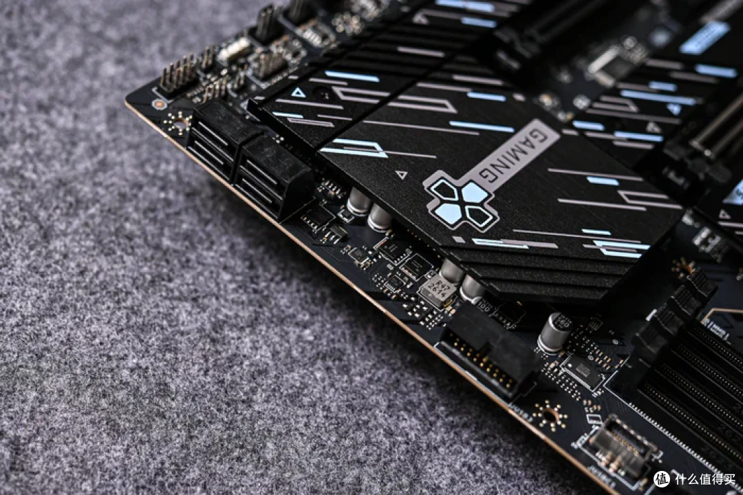 最务实的酷睿Ultra座驾——微星Z890 GAMING PLUS WIFI6E开箱简测