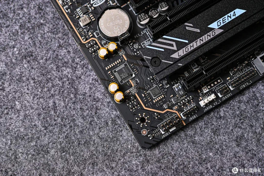 最务实的酷睿Ultra座驾——微星Z890 GAMING PLUS WIFI6E开箱简测