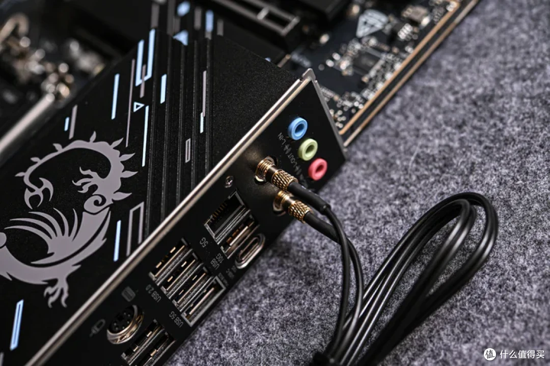 最务实的酷睿Ultra座驾——微星Z890 GAMING PLUS WIFI6E开箱简测