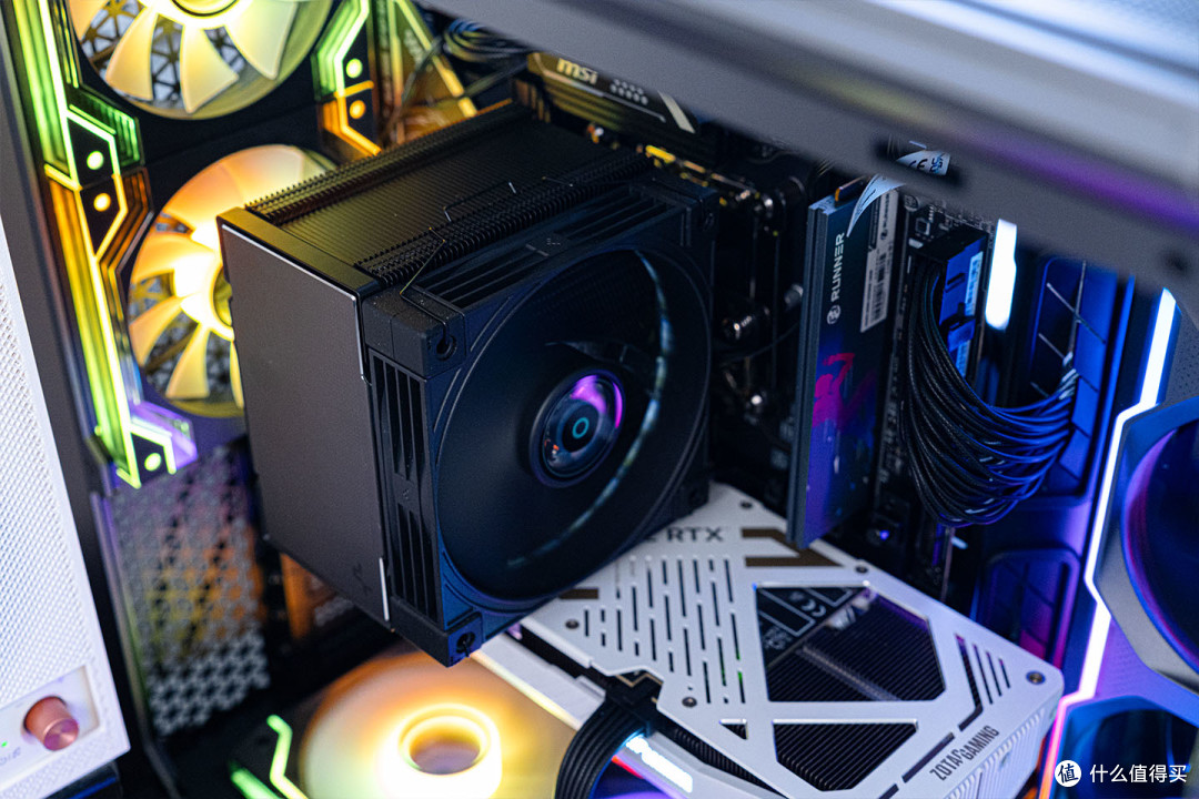 乔思伯X400CG+冰立方AK700 VC+安耐美金竞蝠GM850W装机展示