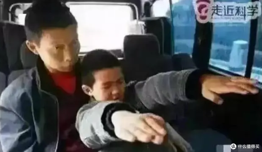 听哥哥讲的林中木屋是我的童年梦魇