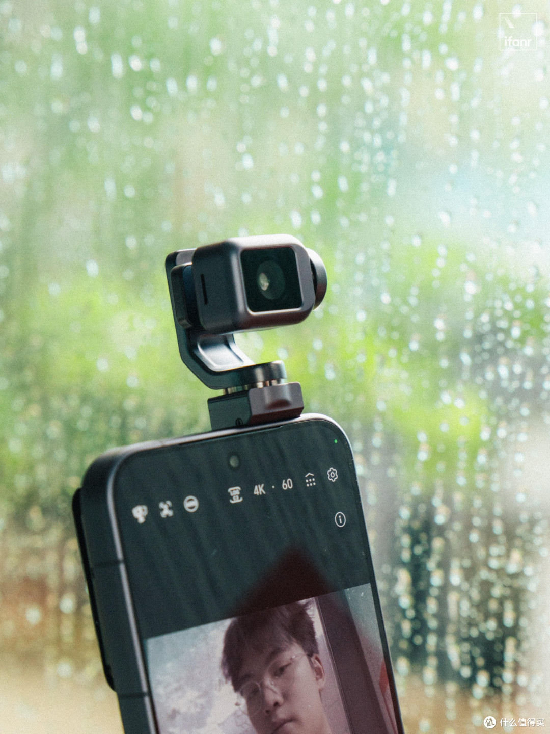 荣耀Robot Phone：创新影像与续航