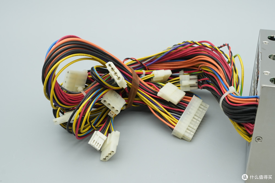 支持2+1冗余热插拔,3Y POWER电源笼拆解