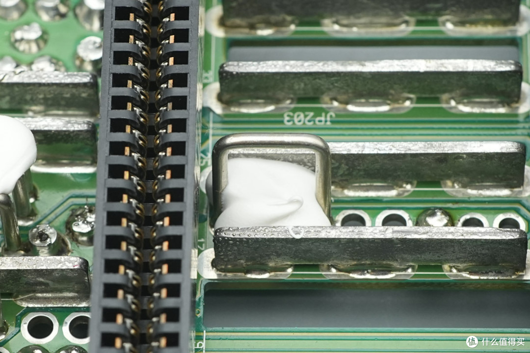 支持2+1冗余热插拔,3Y POWER电源笼拆解