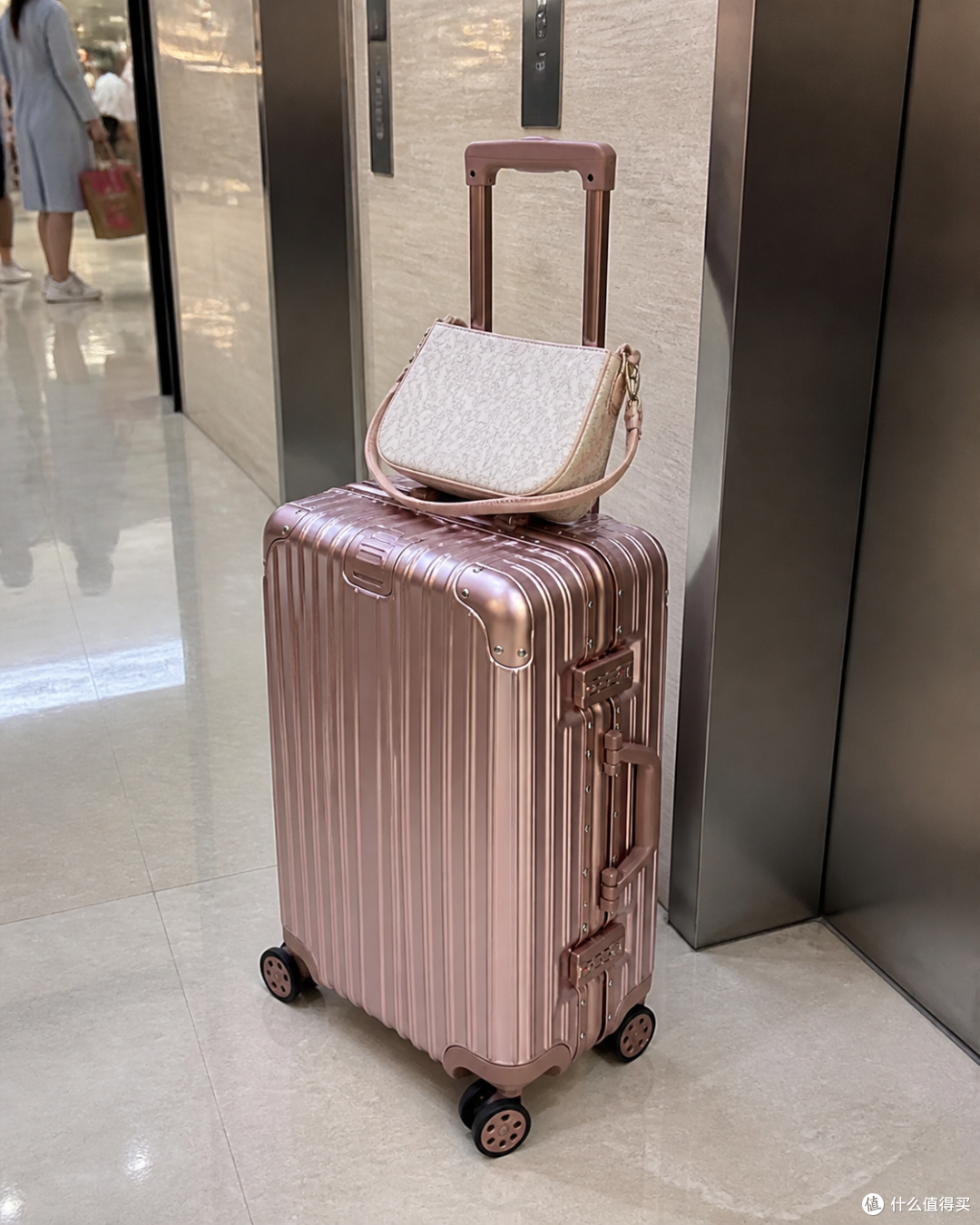 迎接国庆小长假!一款靠谱行李箱,提升整个旅途幸福感
