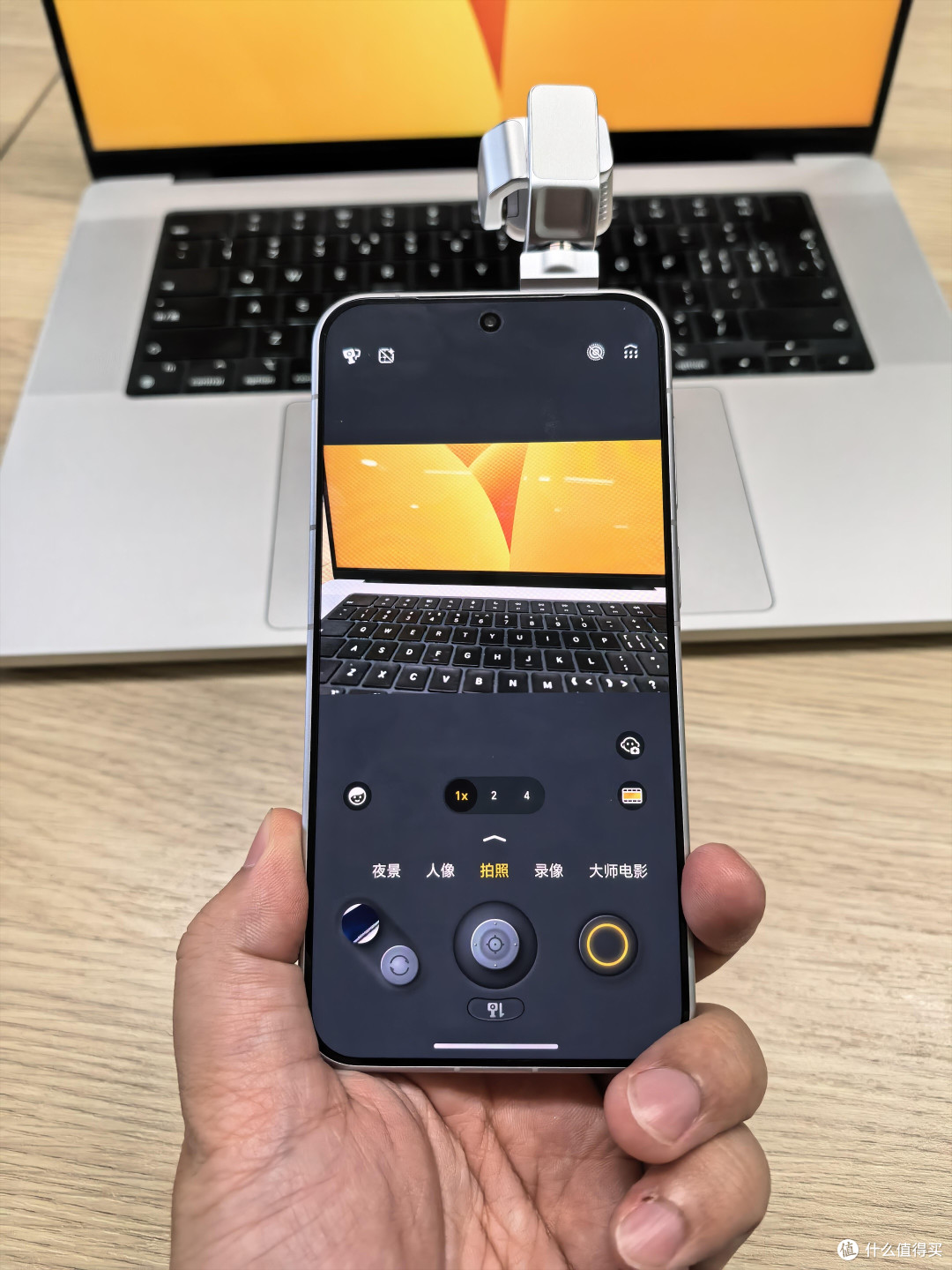 荣耀Robot Phone:创新影像与续航