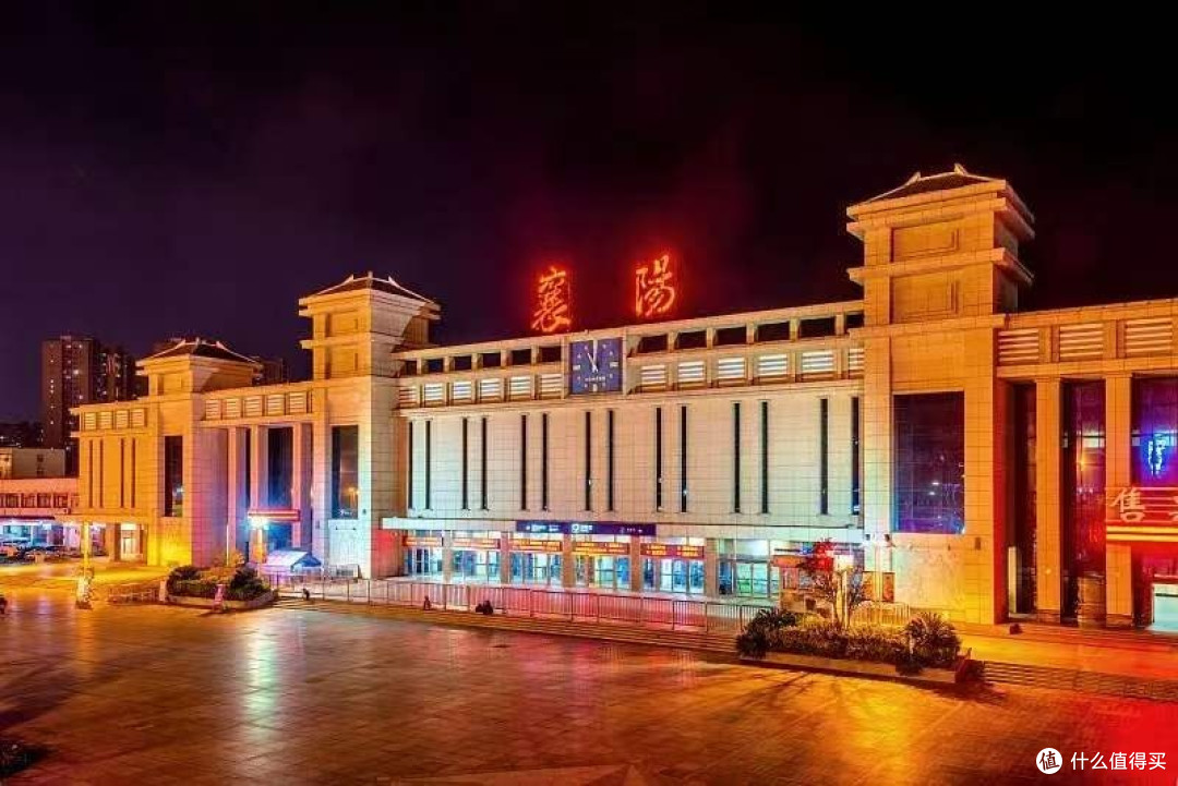踏千年城墙忆烽火，入古隆中拜卧龙，这才是襄阳的正确打开方式。