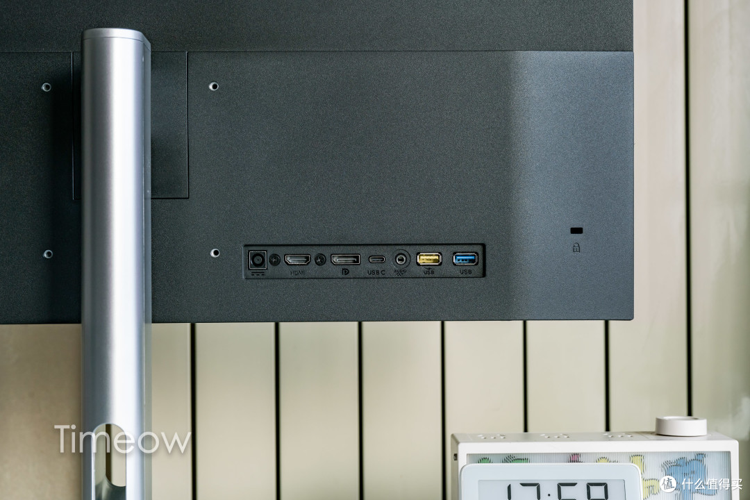 一屏搞定设计修图和FPS?飞利浦5900LR 4K双模显示器深度体验
