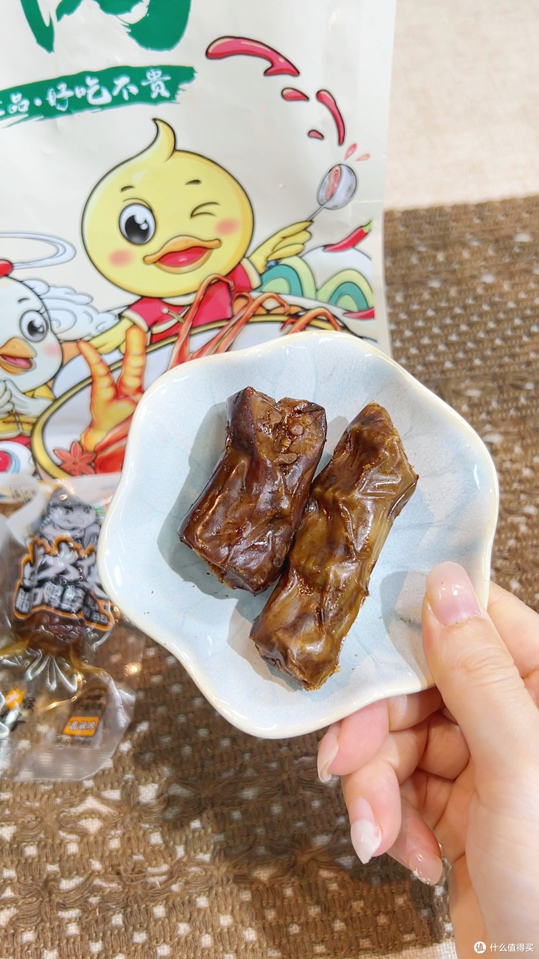 肉质紧实控|这鸭脖的撕拉感让我上瘾