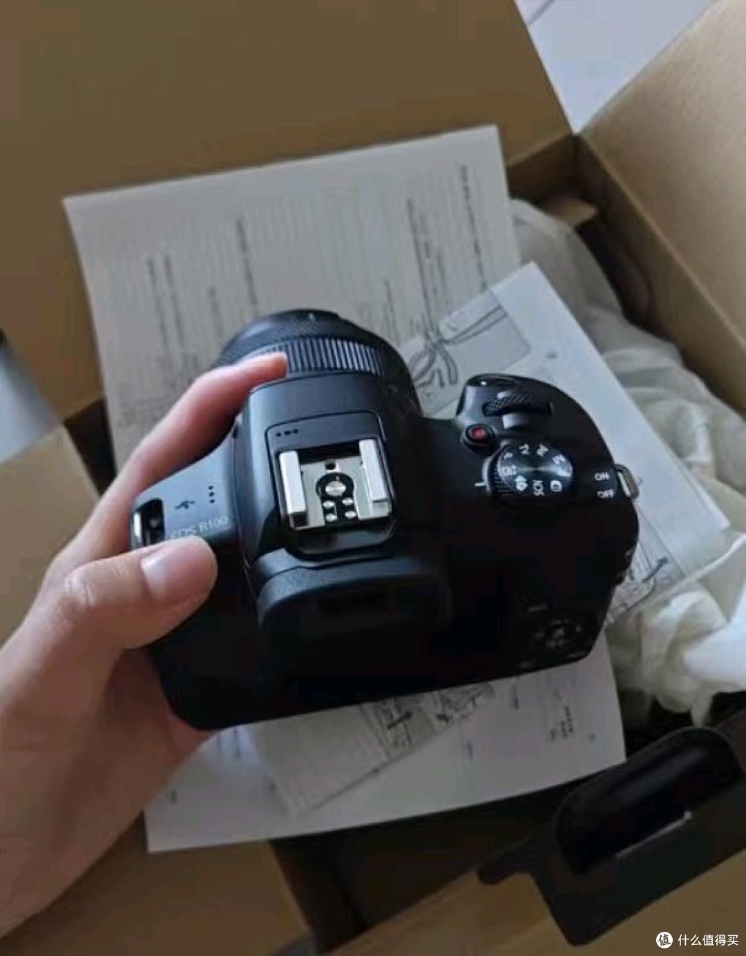 佳能 EOS R100 微单实测|新手入门神机?优缺点一次性讲清楚✨