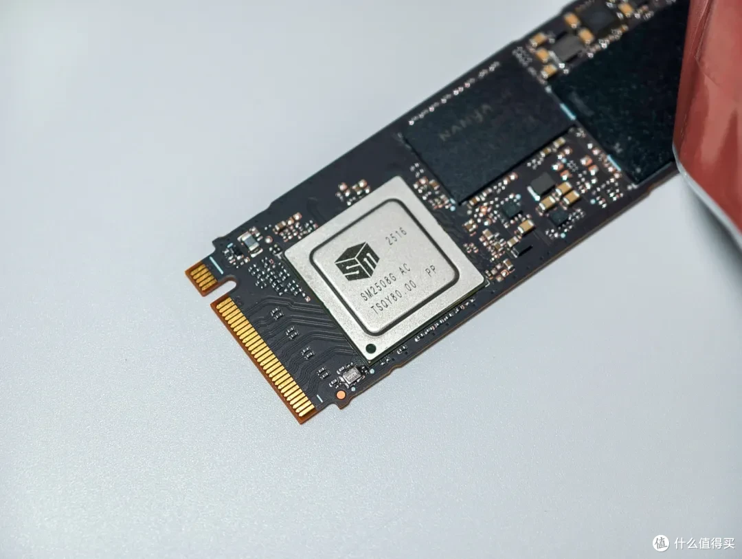 夯爆还是拉完?铠侠VE10 2TB PCIe5.0固态硬盘用了半个月,深聊聊