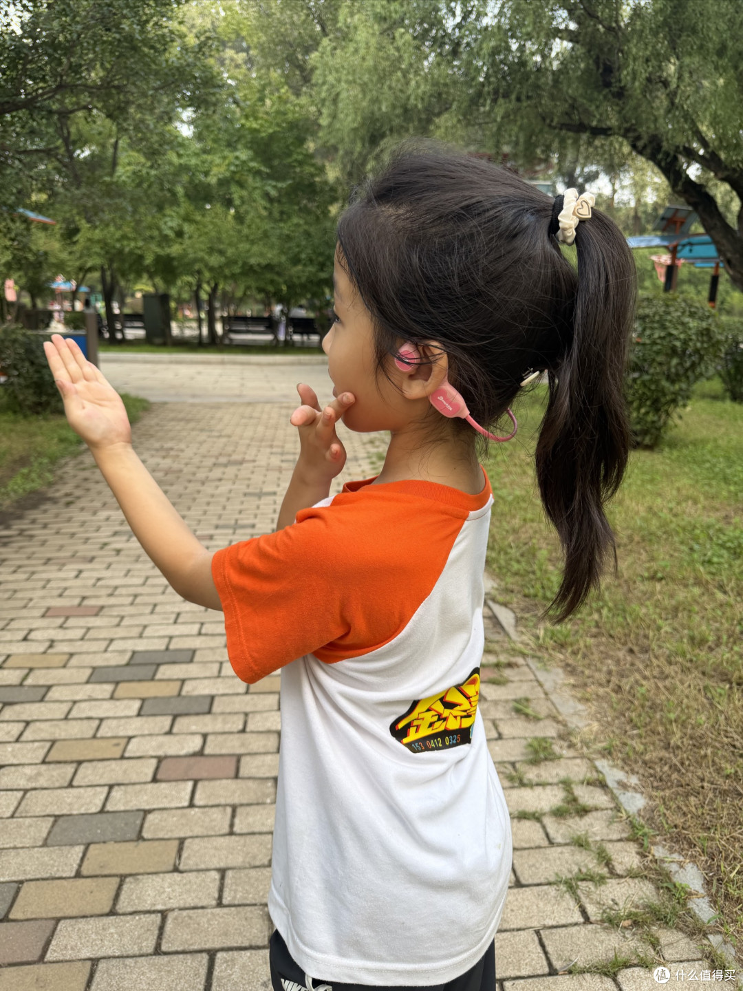 从"戴半小时起红疹"到"3小时干干净净":这款耳机到底什么来头?