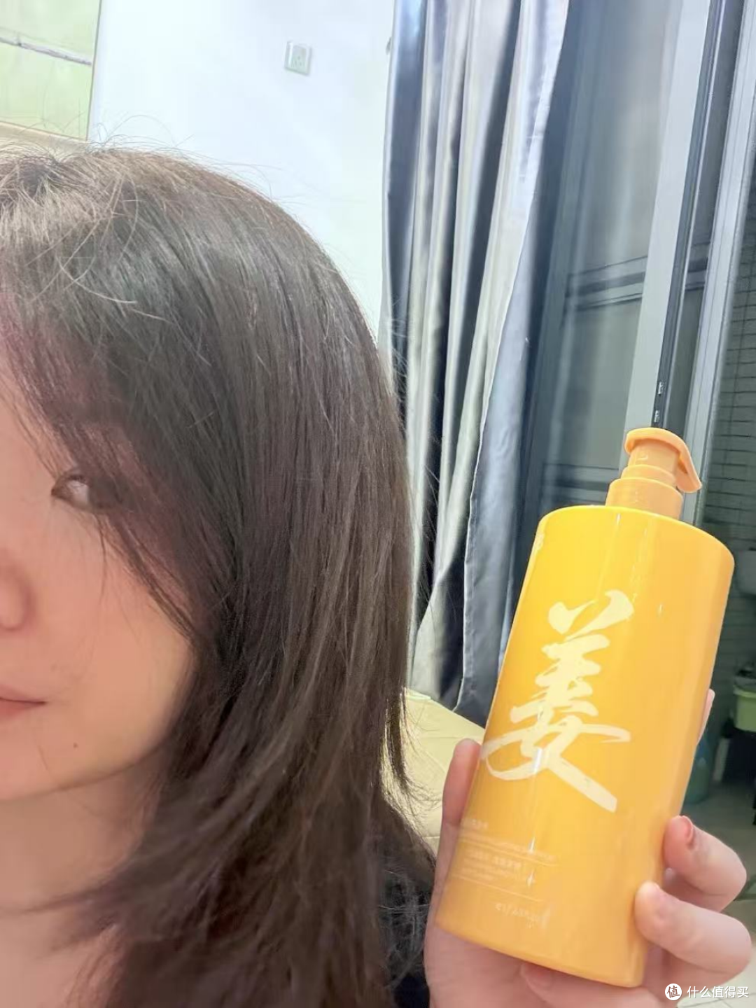 男士头屑反复，去屑洗发露清爽还得不刺激。运动后也能稳住头皮