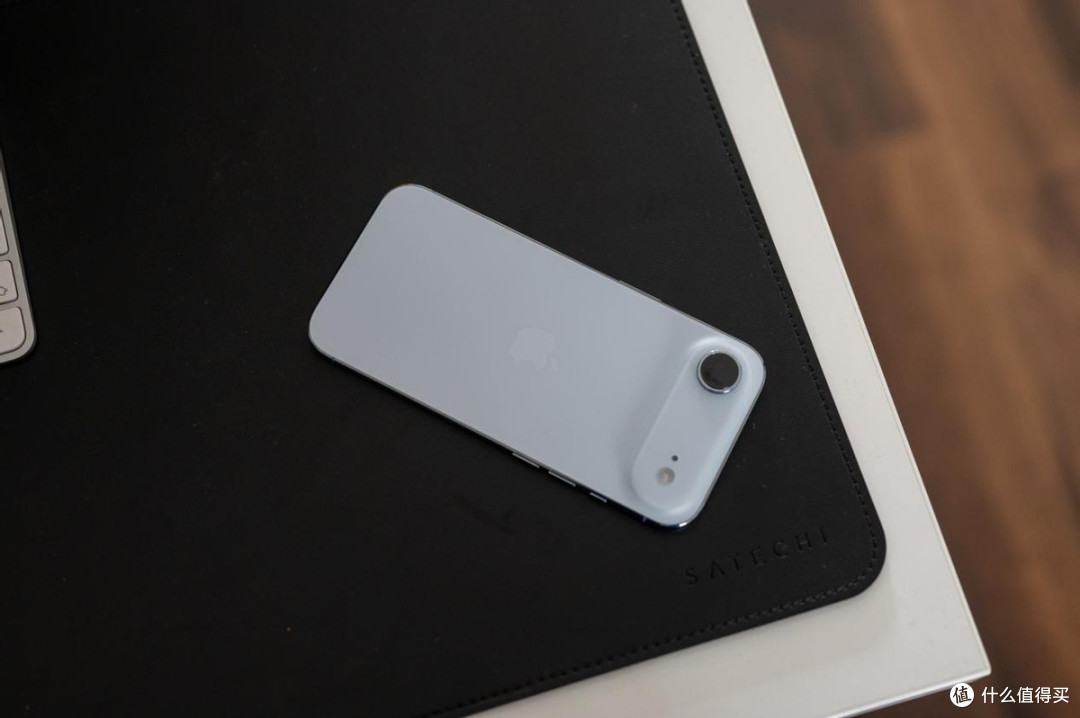 iPhone Air跌破5000元，已比iPhone 17便宜！但只有单摄，选谁？