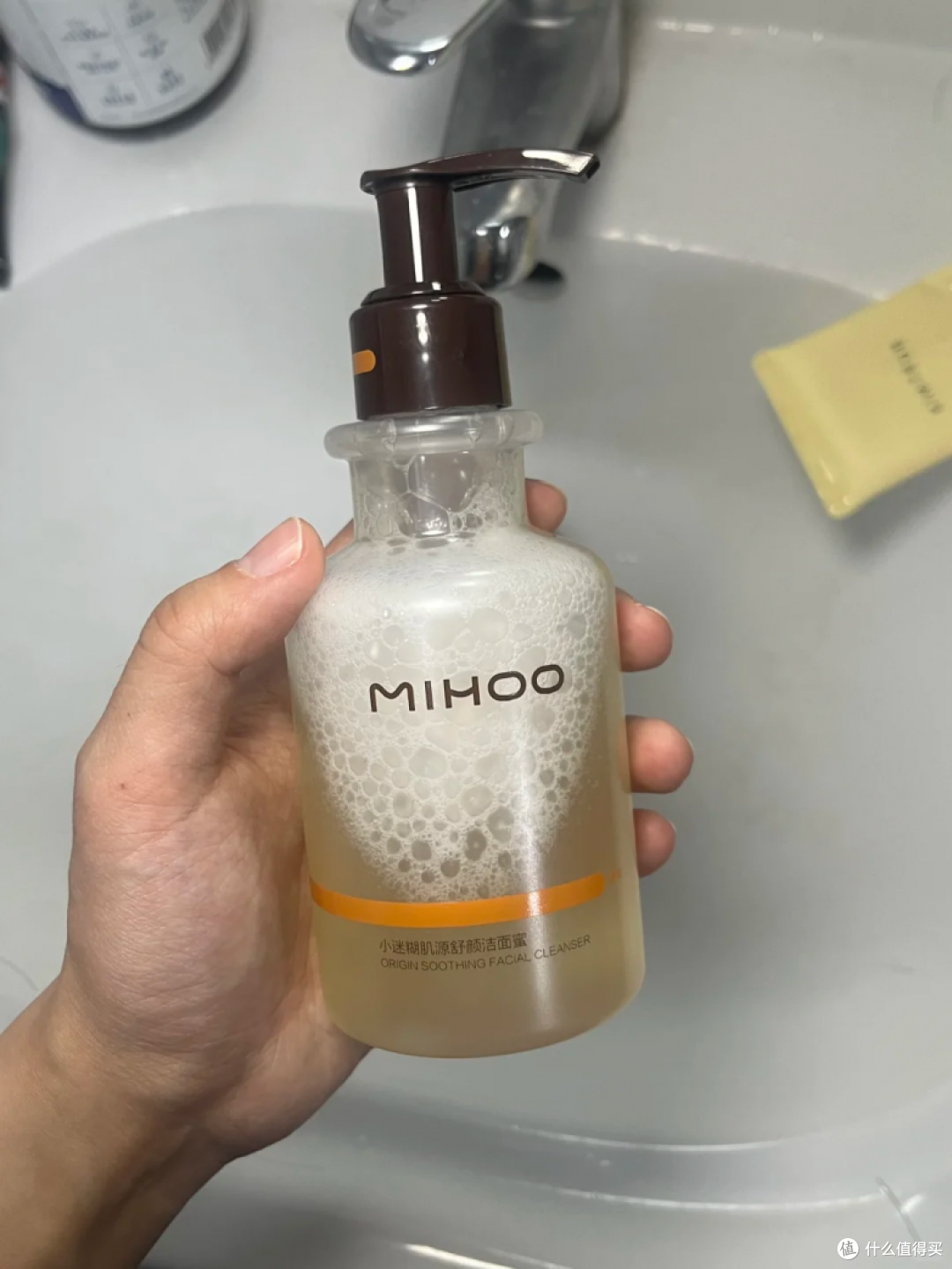 红肿痘+红痘印+大油田!给妹妹试了十几瓶祛痘精华,这五瓶真的绝