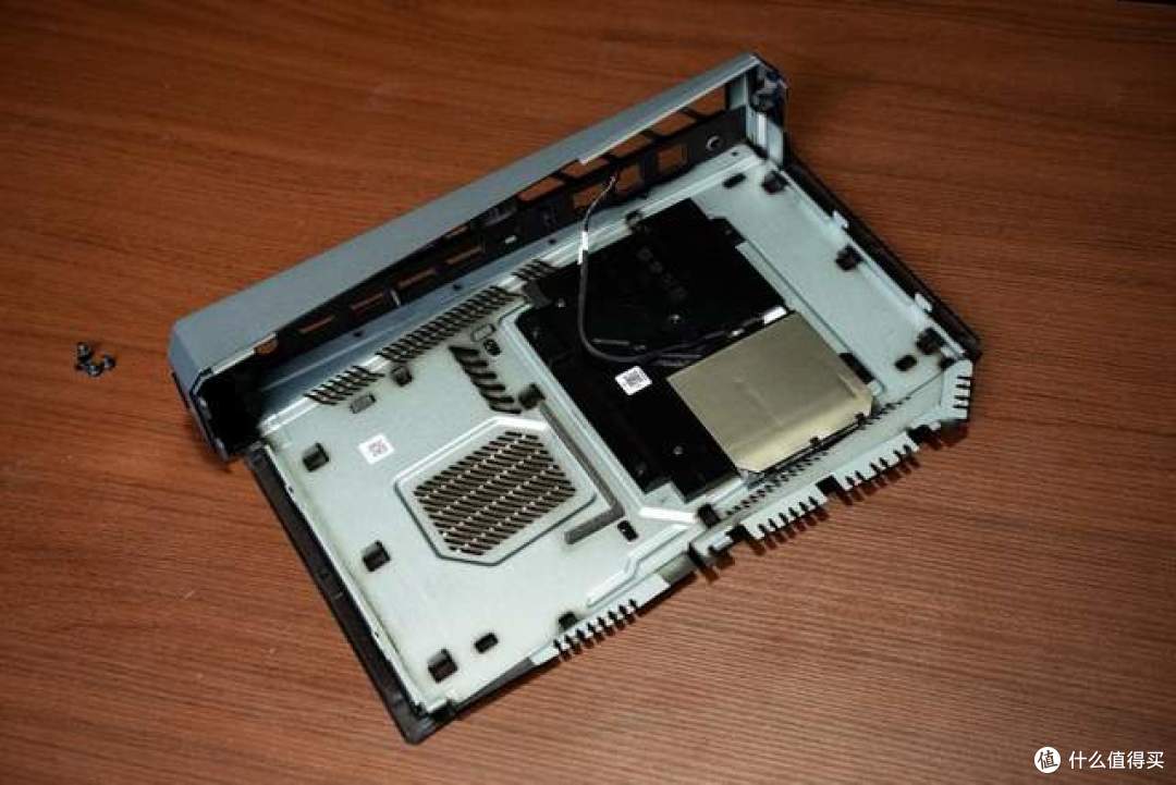 不足万元!性能之眼!- ROG 魔霸9 Mini 完全开箱手册