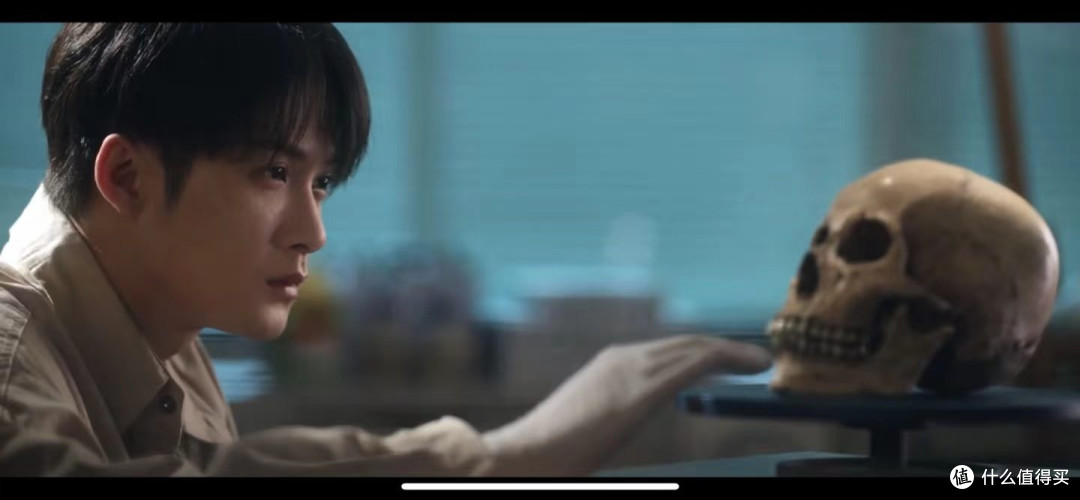 "你又在看那个会画画的?"