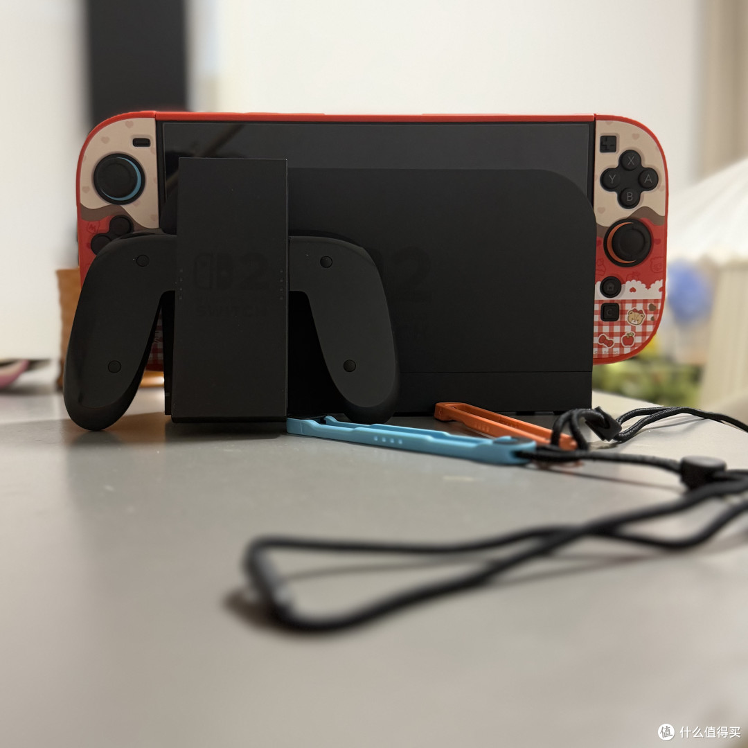 老玩家无奈妥协!Switch2临近涨价:提不起兴趣也得捏着鼻子买?