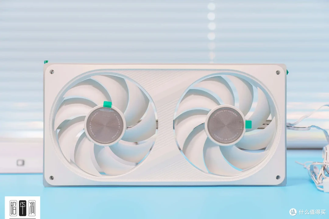 方正美学新标杆！七彩虹B760M超级黑刃+5070ti+乔思伯D34装机