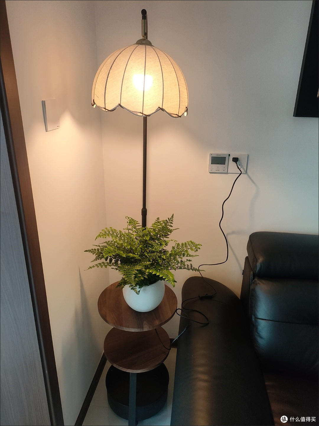 可移动落地灯改善出租屋照明