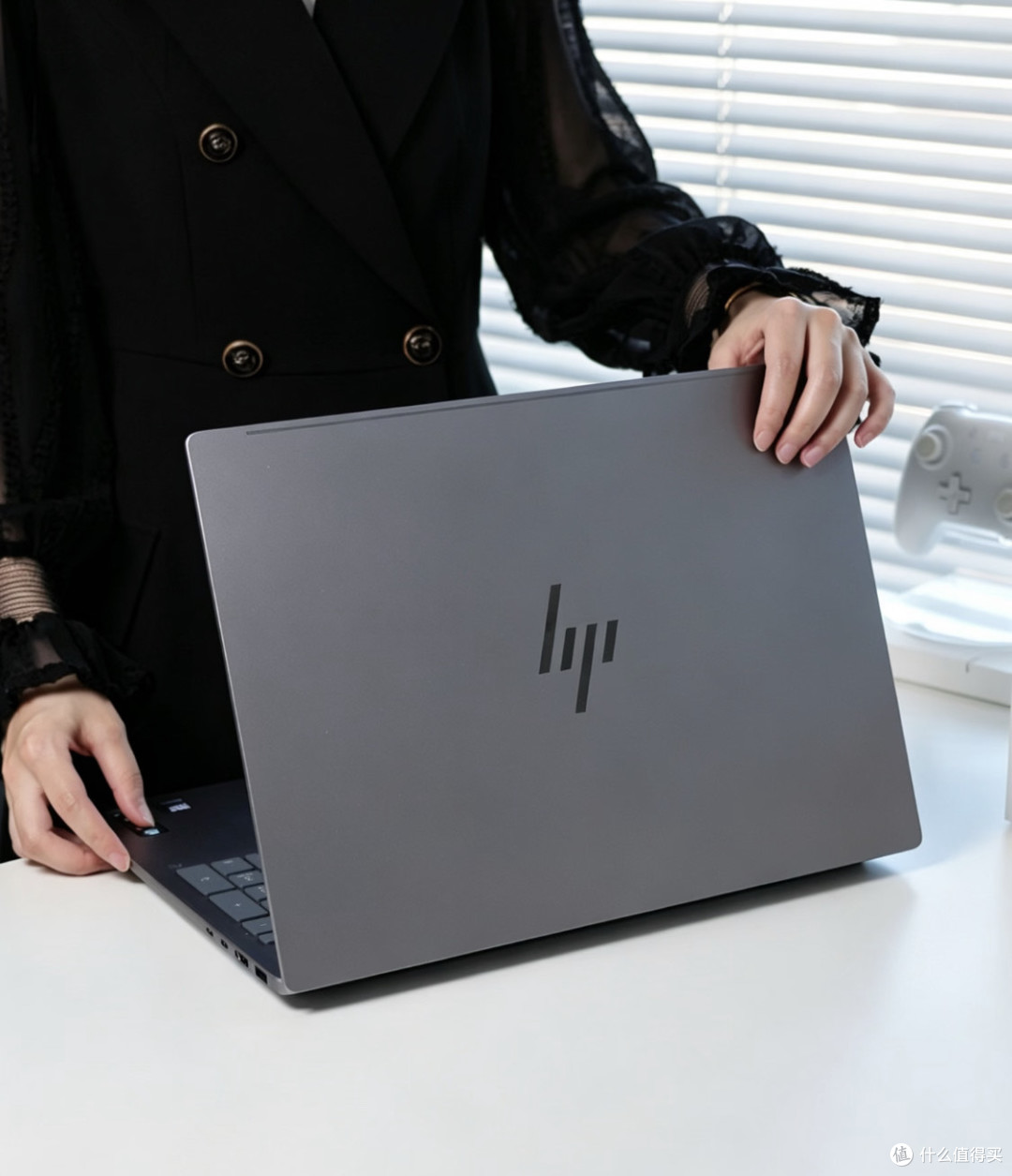 16寸大屏才1.9kg?星Book Pro 16通勤办公太香了