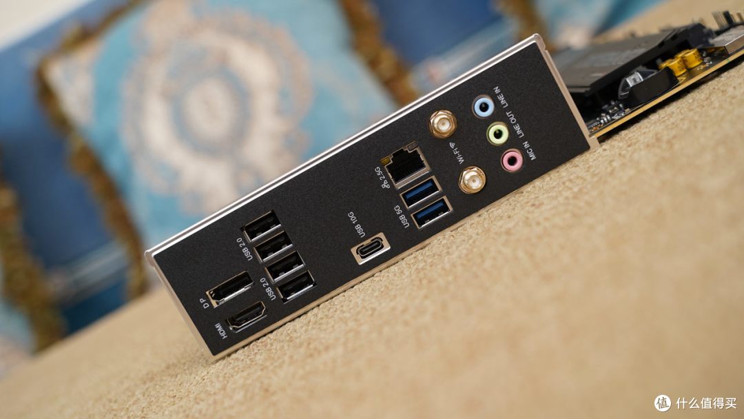 省钱又能打的D4装机方案,i5 14600KF+七彩虹B760M超级黑刃解君愁