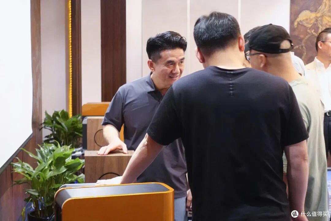 行业资讯 | 爱威影音Q3新品发布会圆满落幕：艺术与声学的盛宴