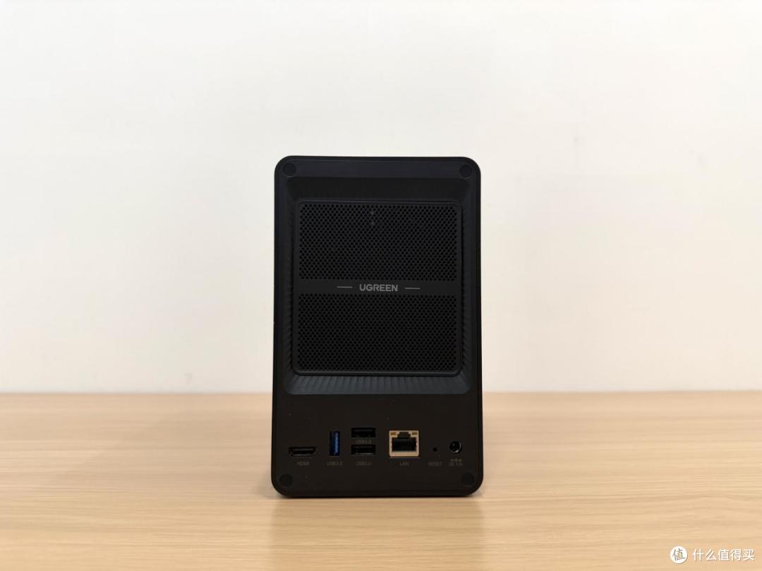 绿联 DXP2800 GT,新手也能玩明白的万兆 NAS,家庭私有云闭眼入