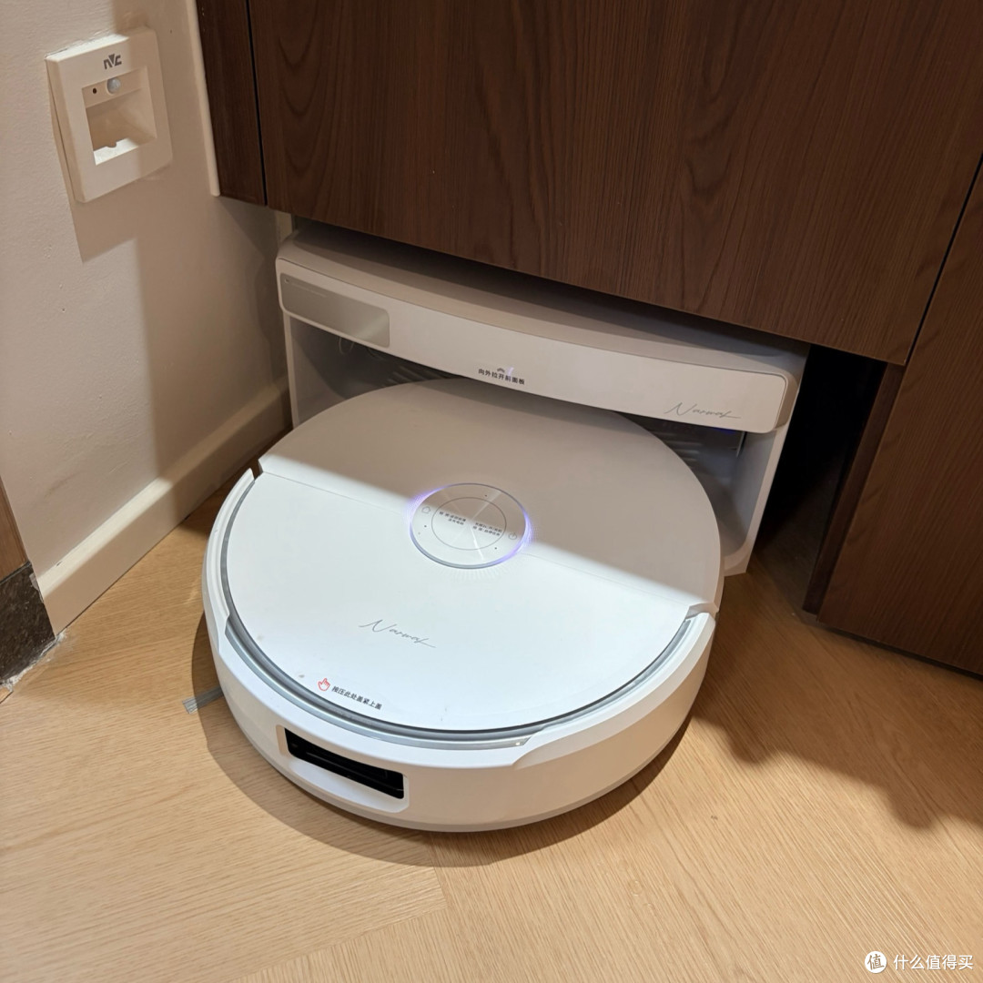 云鲸J6与石头P20实测对比