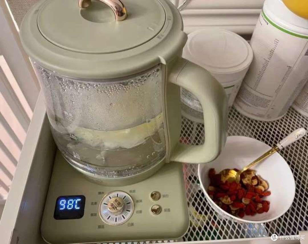 养生壶的使用及选购要点分享,并附上两款高品质产品。
