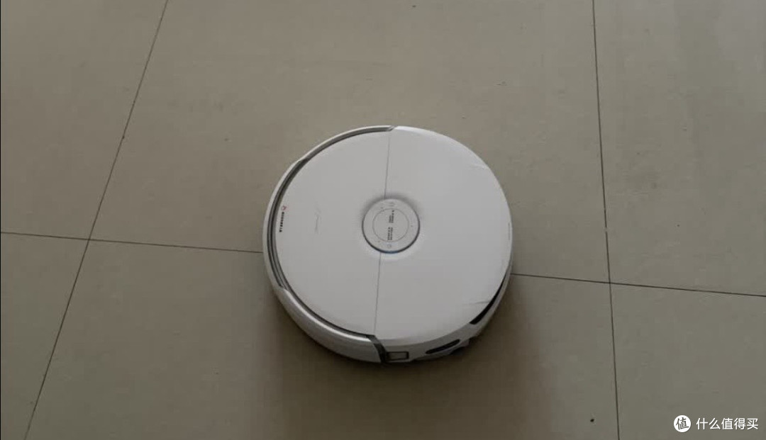 云鲸J6履带活水洗地技术解析