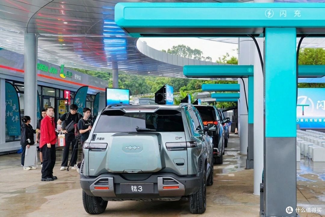 比亚迪第10000座闪充站落成,剩下4个月要再建1万座,能实现吗?