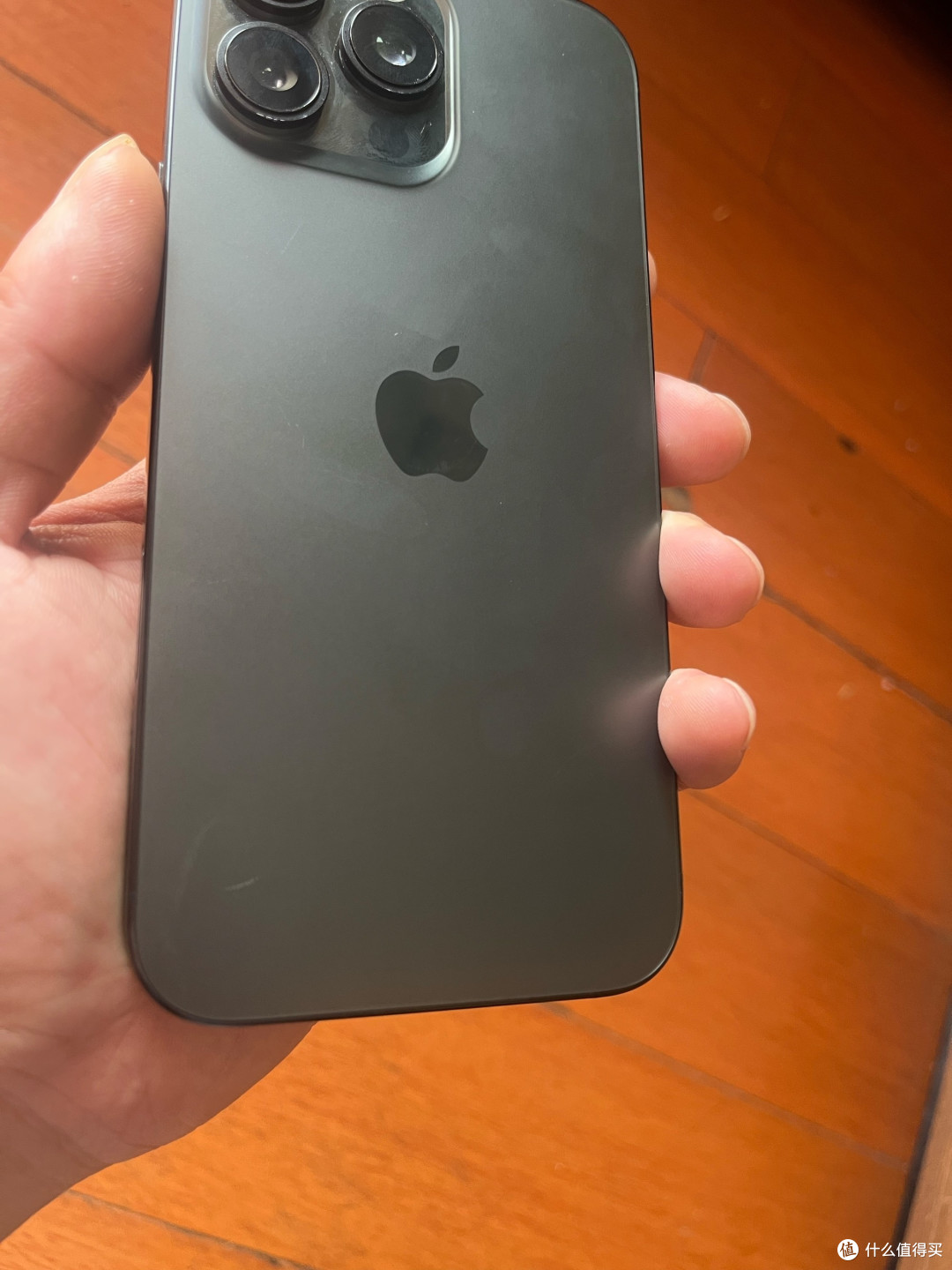 别追iPhone 17了!4800元拿下99新16 Pro Max,这才是2026年答案