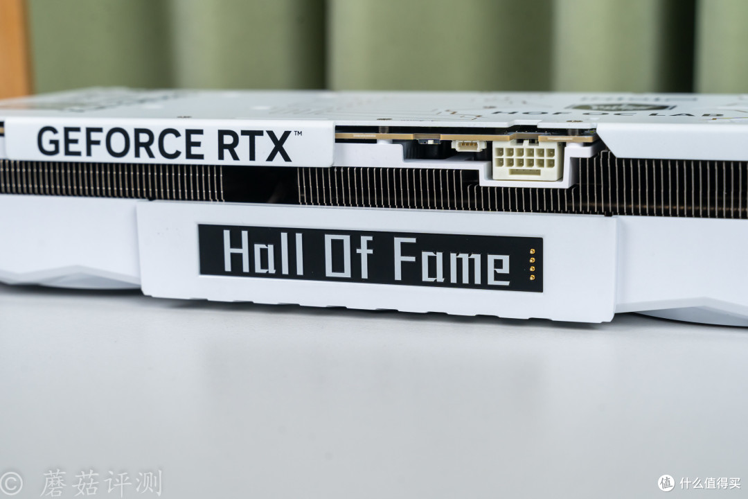 王者加冕,纯白信仰者的浪漫,影驰RTX 5080名人堂Deluxe-X显卡