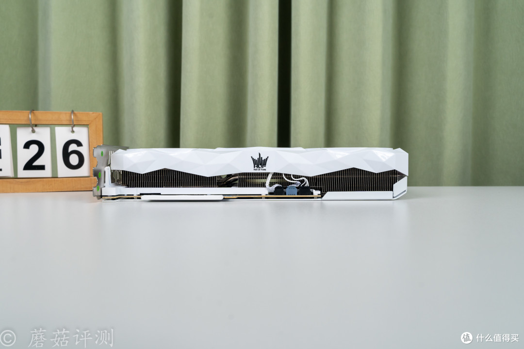 王者加冕,纯白信仰者的浪漫,影驰RTX 5080名人堂Deluxe-X显卡