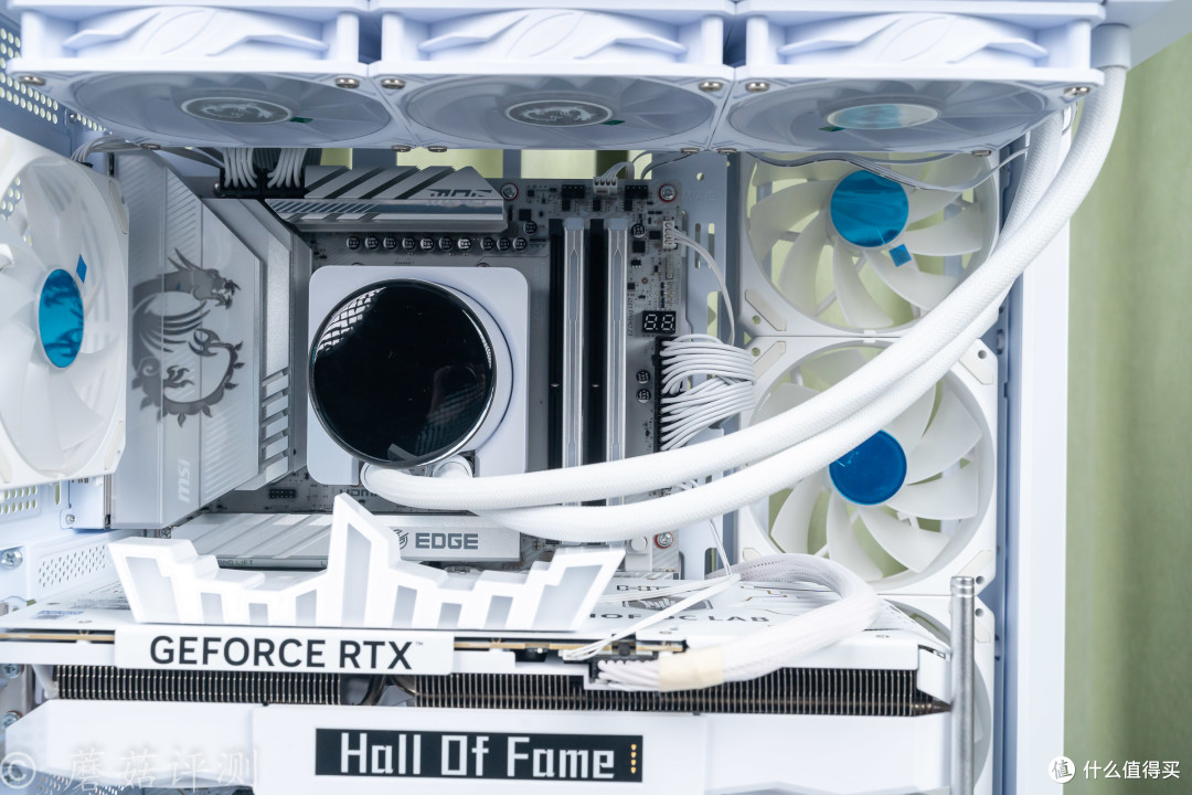 王者加冕,纯白信仰者的浪漫,影驰RTX 5080名人堂Deluxe-X显卡
